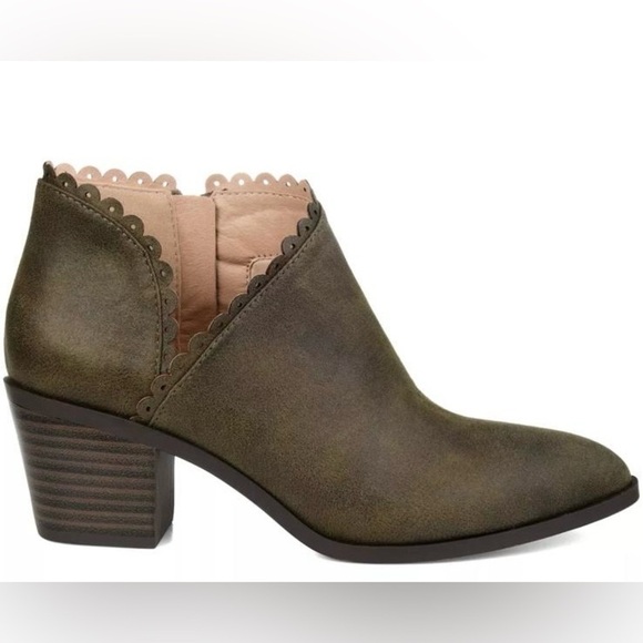 Journee Collection Shoes - Journee Collection Tessa Bootie, Olive, Size 6.5